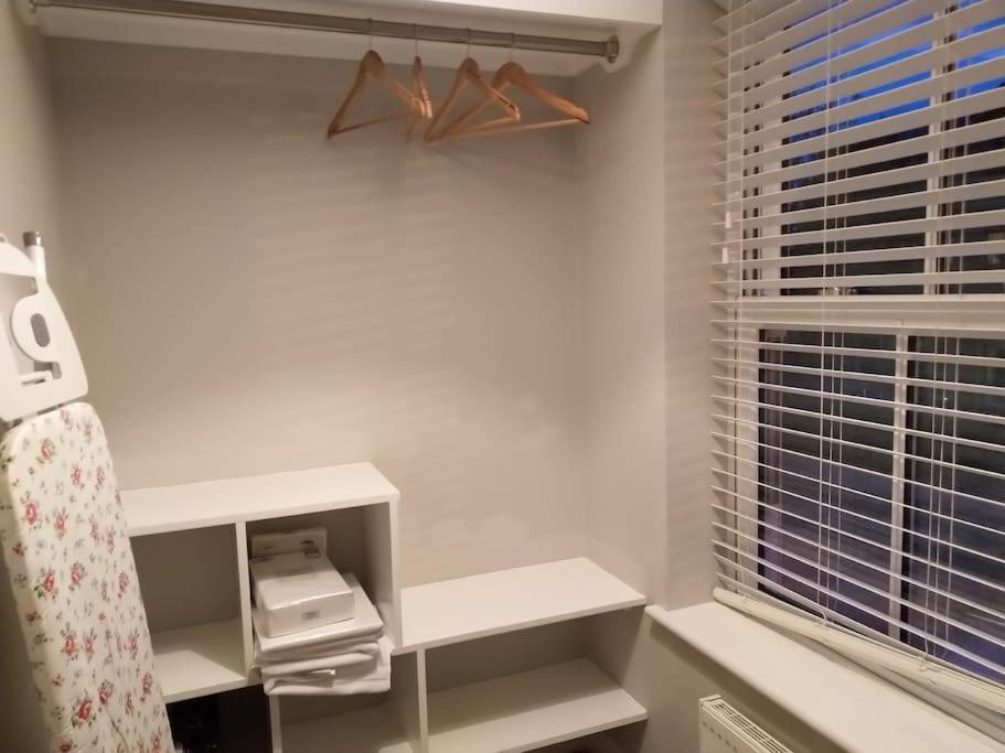 3 Bedroom Townhouse, Free Parking York Ngoại thất bức ảnh